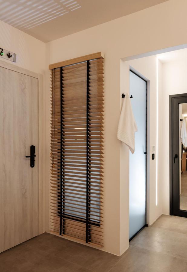 Neapolis 21 Suites, Premium Key Collection Скиатос Экстерьер фото